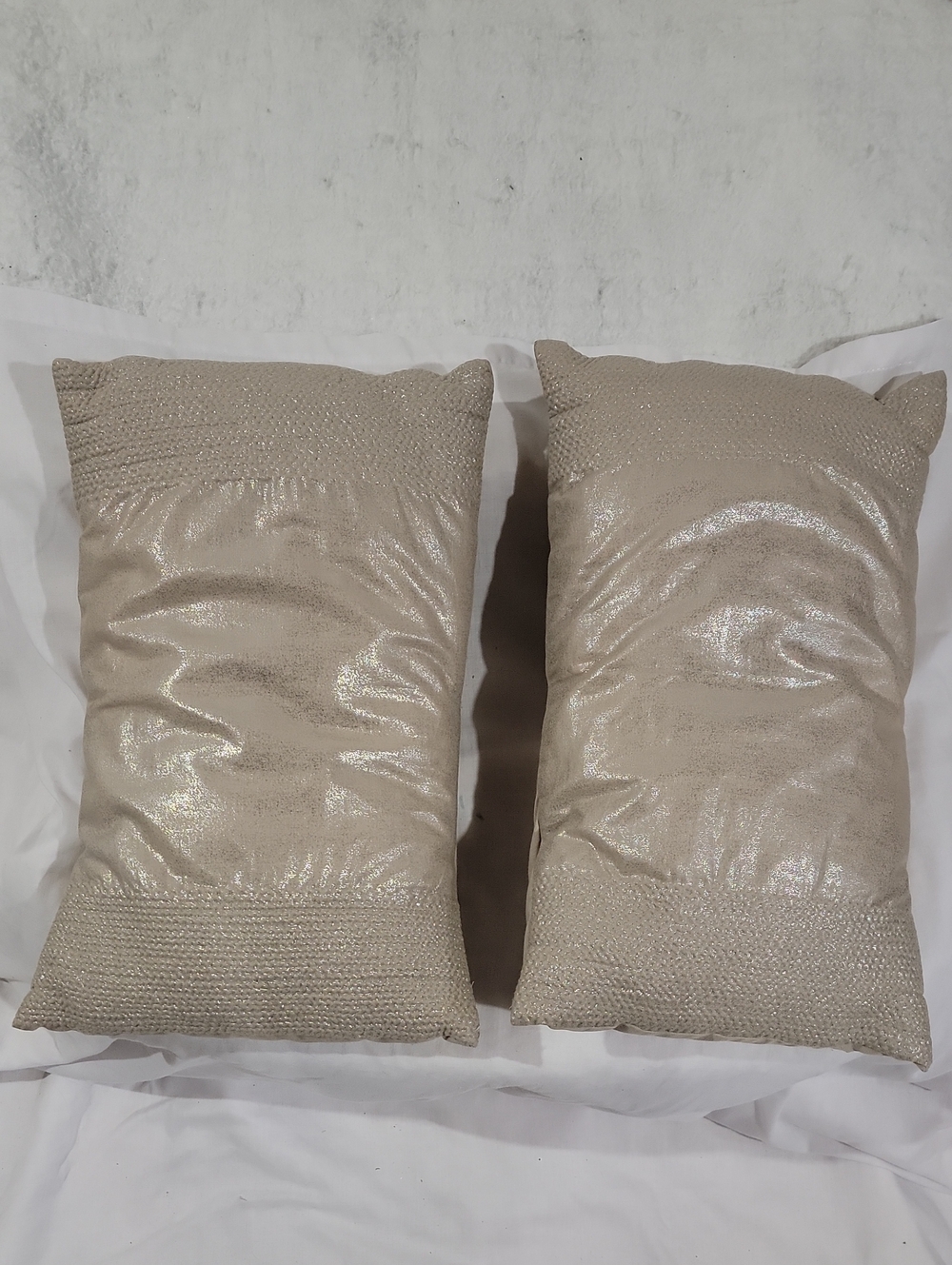 Simply Vera Vera Wang Metallic Taupe Accent Pillow Pair